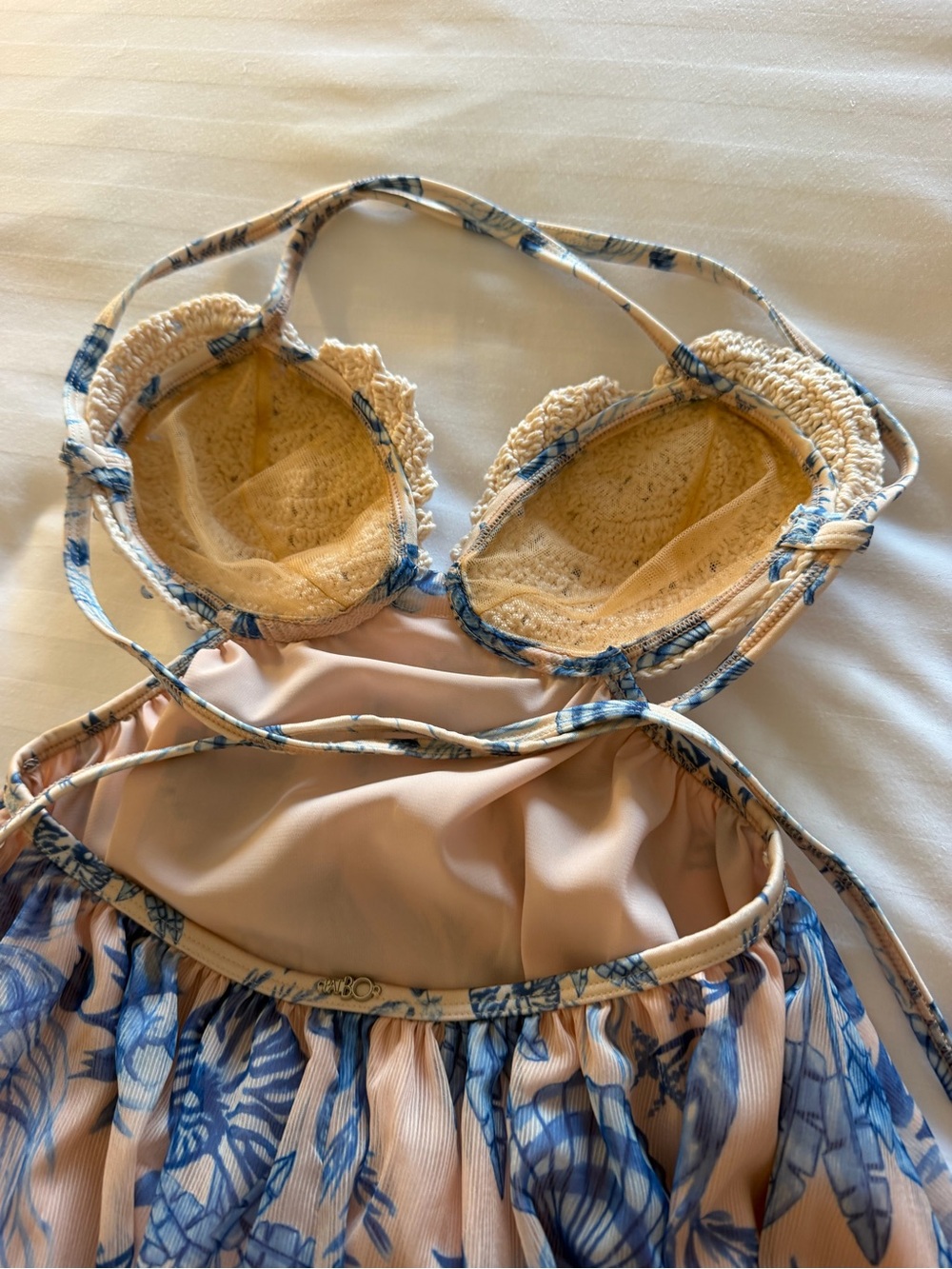 PatBO Eden Rock Seashell dress. Size Small - Picture 7 of 13